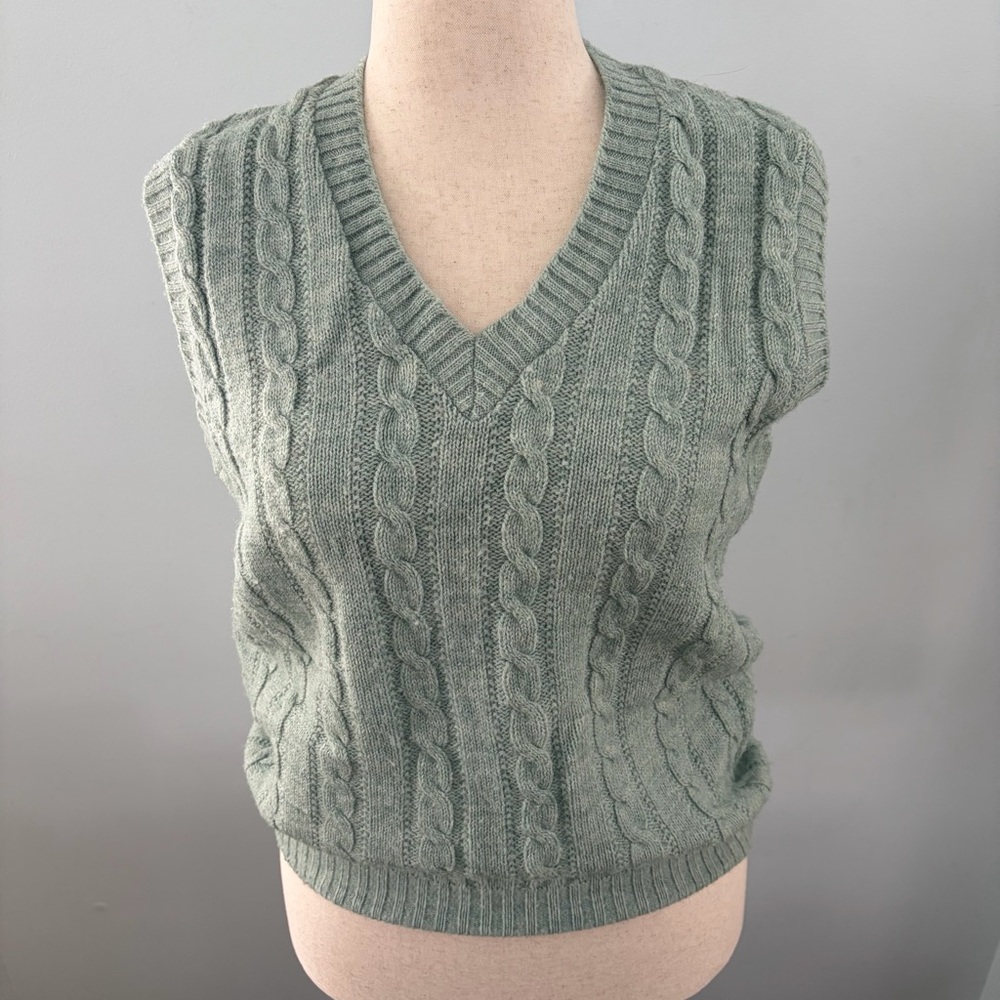 Vintage Wool The Country Squire Jantzen V-neck Fisherman Sweater Vest